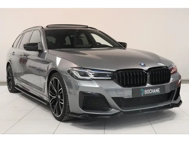 BMW 5 Serie Touring 530e M-Sport 2024 Hybride Benzine 5