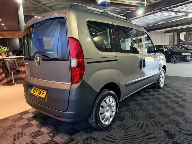 Opel Combo 1.4 L1H2 ecoFLEX Edition 2018 Benzine 9