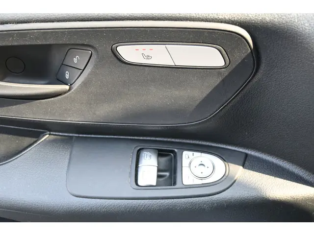 Mercedes-Benz Vito 116 CDI L3 Pro 2024 Diesel 11
