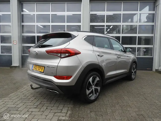 Hyundai Tucson 1.6 T-GDi 4WD Full Optie's 2015 Benzine 6