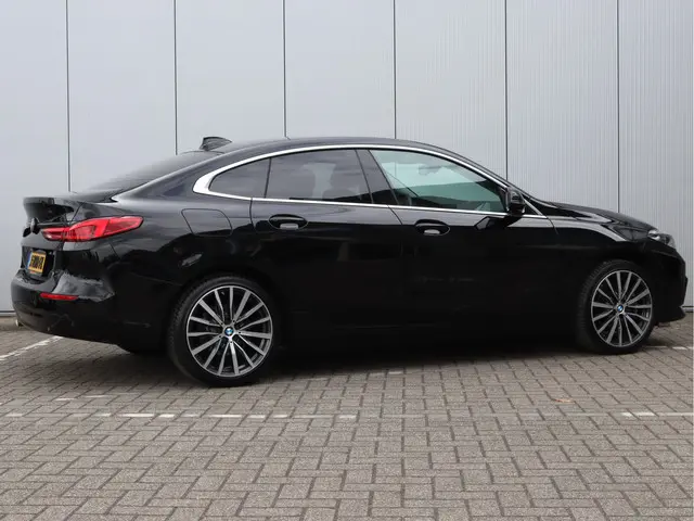 BMW 2 Serie Gran Coupé 218i High Executive 2020 Benzine 5