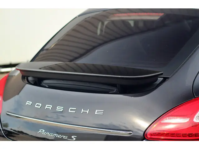 Porsche Panamera 4.8 S 2012 Benzine 50