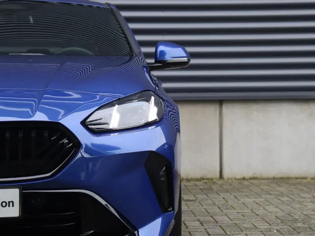 BMW 1 Serie 5-deurs 120 2025 Benzine 34