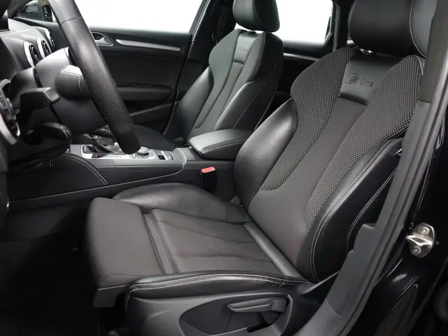 Audi A3 Limousine 1.4 TFSI Pro Line S Aut- 2014 Benzine 23