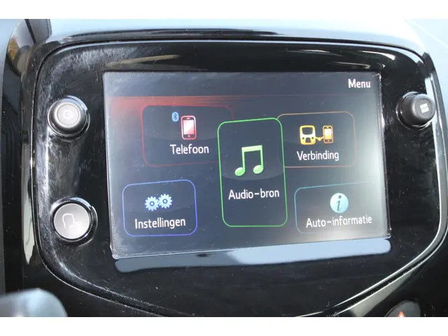 Peugeot 108 1.0 e-VTi Blue Lease 2019 Benzine 17