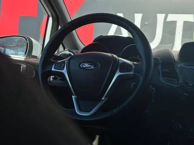 Ford Fiesta 1.0 Titanium 2013 Benzine 13