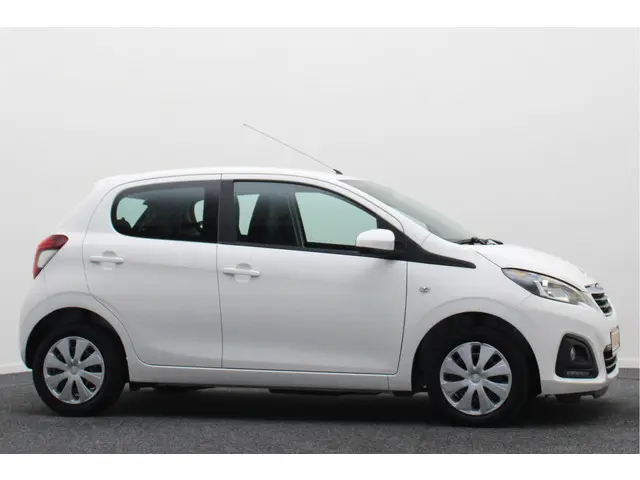 Peugeot 108 1.0 e-VTi Active 2020 Benzine 19