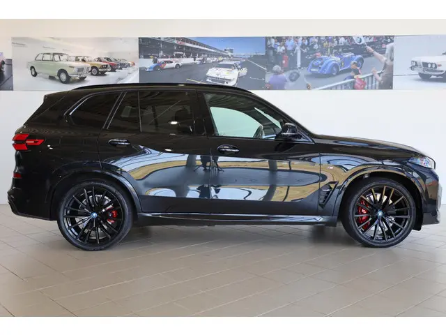BMW X5 xDrive50e 2023 Hybride Benzine 3