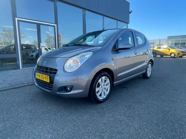 Suzuki Alto 1.0 Exclusive EASSS 2013 Benzine 2
