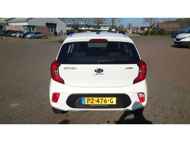 Kia Picanto 1.0 CVVT ComfortLine AC / NAVI 2017 Benzine 6