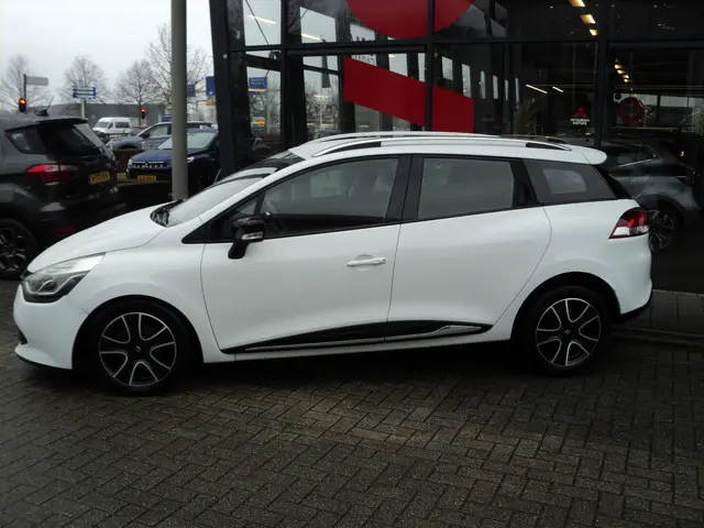 Renault Clio Estate 0.9 TCe Expression 2014 Benzine 5