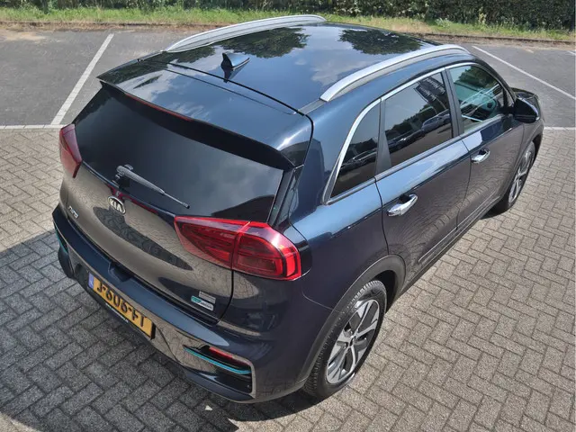 Kia e-Niro ExecutiveLine 64 kWh 2020 Elektrisch 7