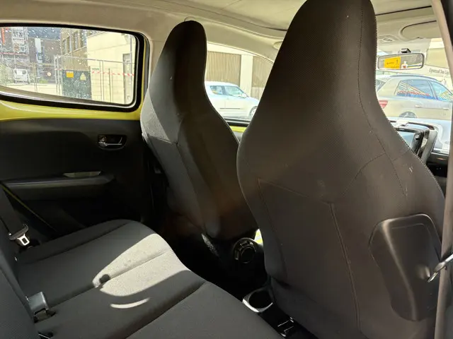 Peugeot 108 1.0 e-VTi Collection TOP! 2019 Benzine 12
