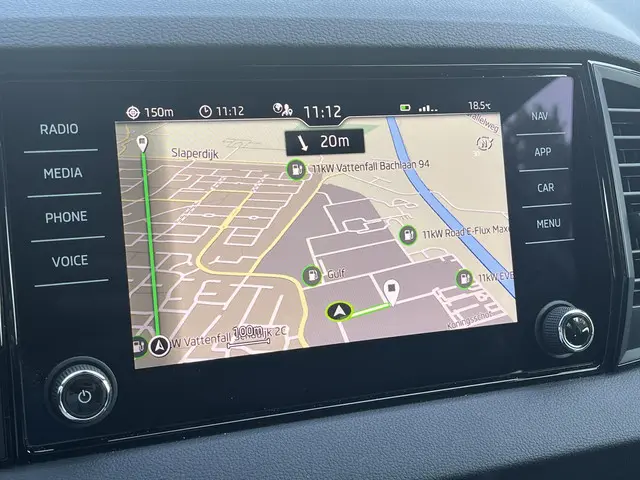 Škoda Karoq 1.5 TSI ACT Sportline Business 2024 Benzine 27