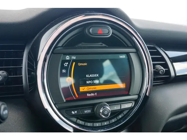 MINI 3-Deurs Cooper 2019 Benzine 20