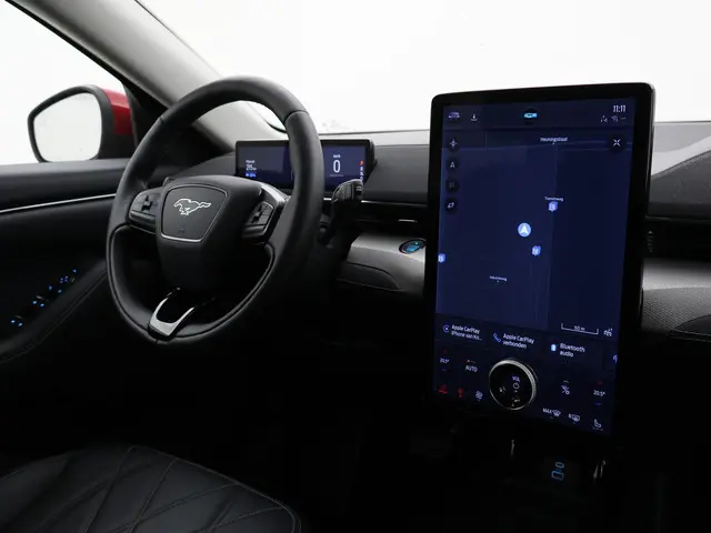 Ford Mustang Mach-E 75kWh LUCID RED 2020 Elektrisch 25