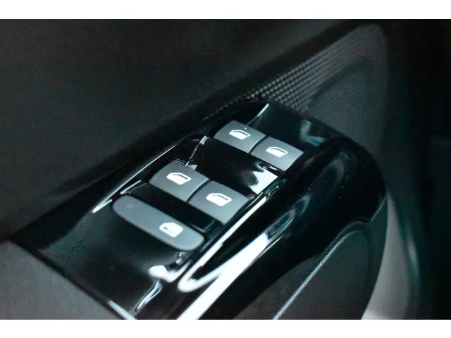 Citroën C3 PureTech 83 Feel Edition 2023 Benzine 16
