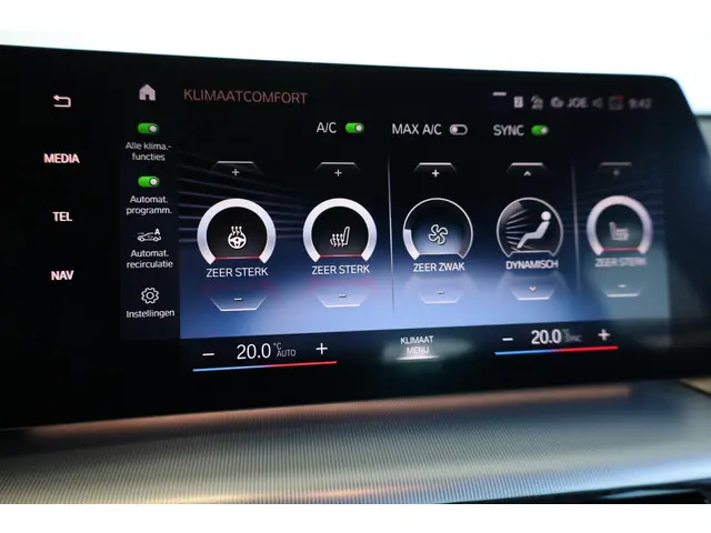 BMW X1 sDrive18i 2022 Benzine 14