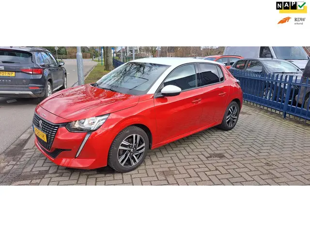 Peugeot 208 1.2 PureTech Blue Lease Allure 2019 Benzine