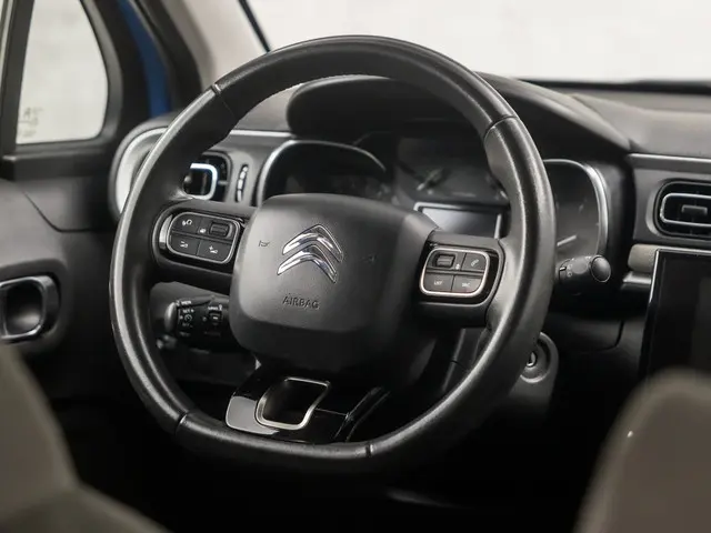 Citroën C3 1.2 PureTech Sport 2016 Benzine 16