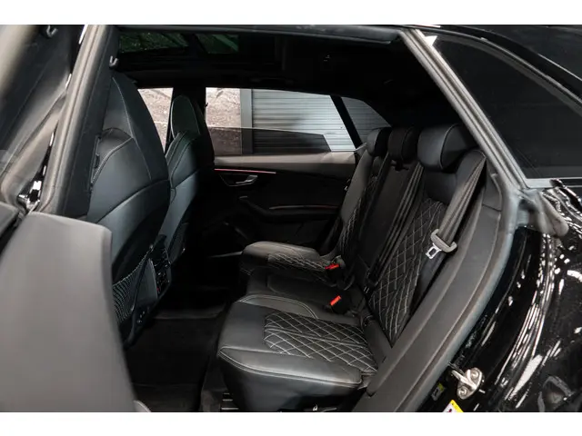 Audi SQ8 4.0 TFSI quattro 2023 Benzine 6