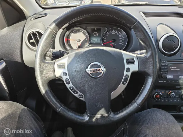 Nissan QASHQAI +2 1.6 360 2013 Benzine 23
