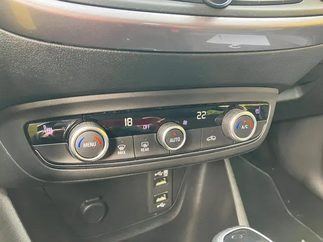 Opel Crossland X VERKOCHT 2018 Benzine 19