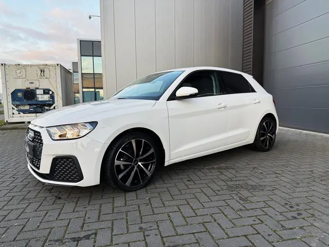 Audi A1 Sportback 25 TFSI Pro Line 2021 Benzine 3