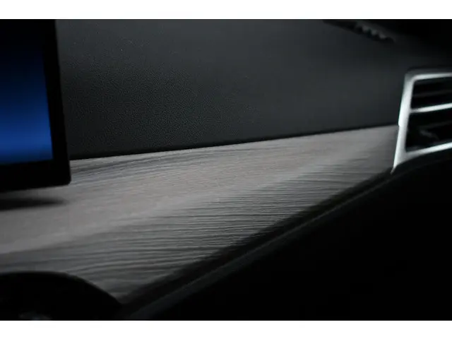 BMW 3 Serie Touring 330e M-Sport 2025 Hybride Benzine 59