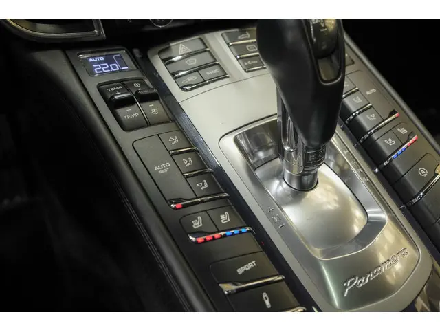 Porsche Panamera 3.0 S 421pk Facelift 2014 Benzine 35