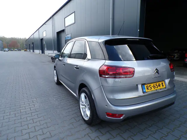 Citroën C4 Picasso 1.2 PureTech Selection 2017 Benzine 3