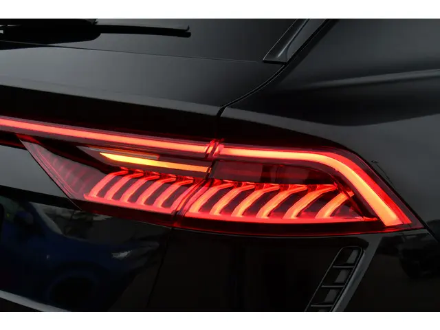 Audi RSQ8 4.0 TFSI 810pk quattro 2022 Benzine 51