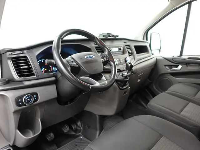 Ford Transit Custom 105pk L1H1 Trend 2022 Diesel 2