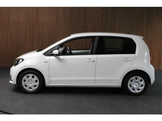 SEAT Mii 1.0 5drs 2018 Benzine 2