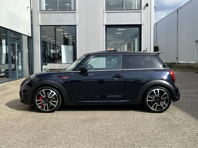 MINI Cooper Mini 2.0 John Works Essential 2021 Benzine 28