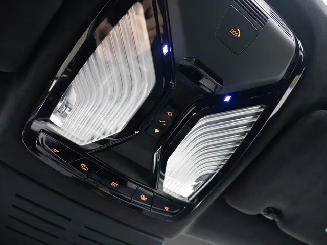 BMW X7 M60i xDrive 2023 Benzine 53