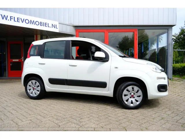 Fiat Panda 0.9 TwinAir Lounge|Airco|5 deurs 2016 Benzine 4