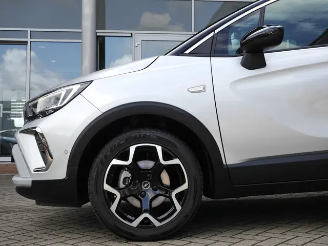 Opel Crossland 1.2 Turbo Ultimate Level 4 2024 Benzine 46