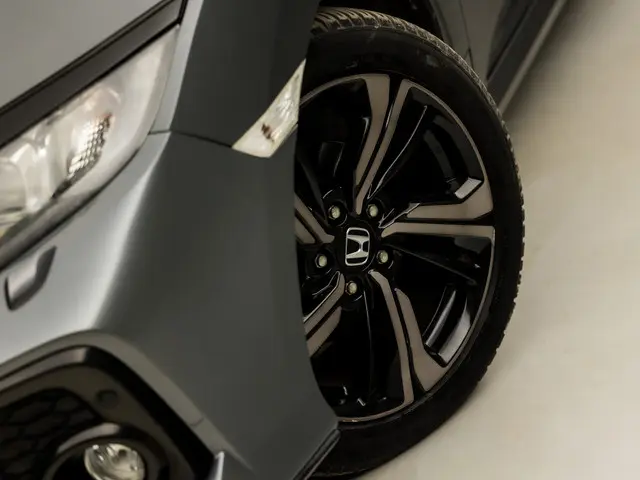 Honda Civic 1.0 i-VTEC Sport 2017 Benzine 18