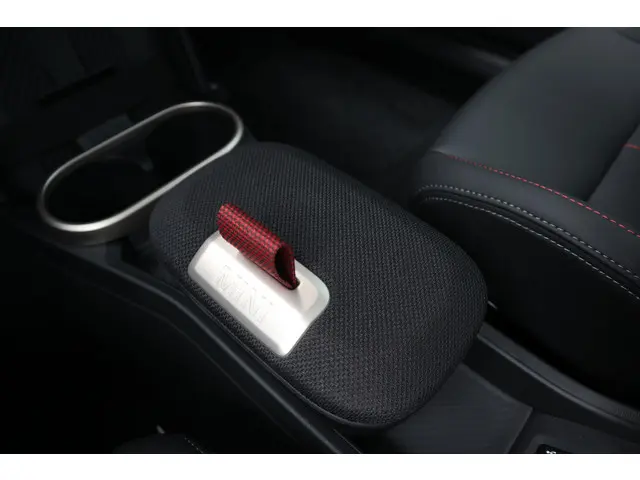 MINI 3-Deurs Cooper S 2024 Benzine 24