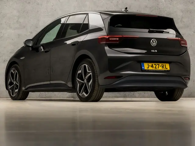 Volkswagen ID.3 First Plus 58 kWh 2020 Elektrisch 3