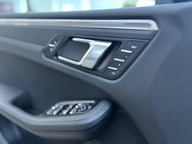 Porsche Macan 2.0 2017 Benzine 18