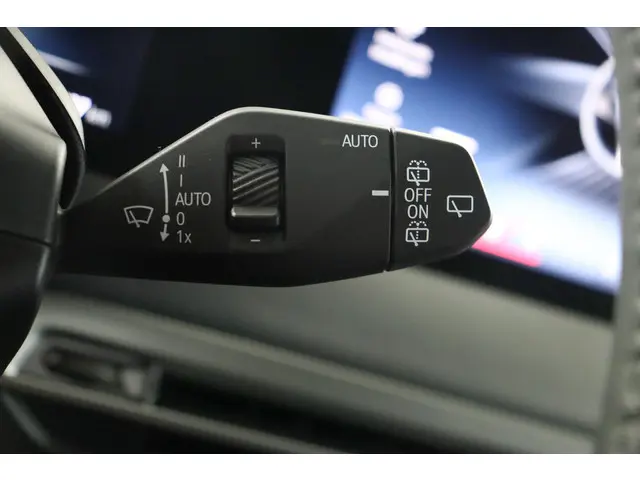 BMW iX xDrive45 2026 Elektrisch 24