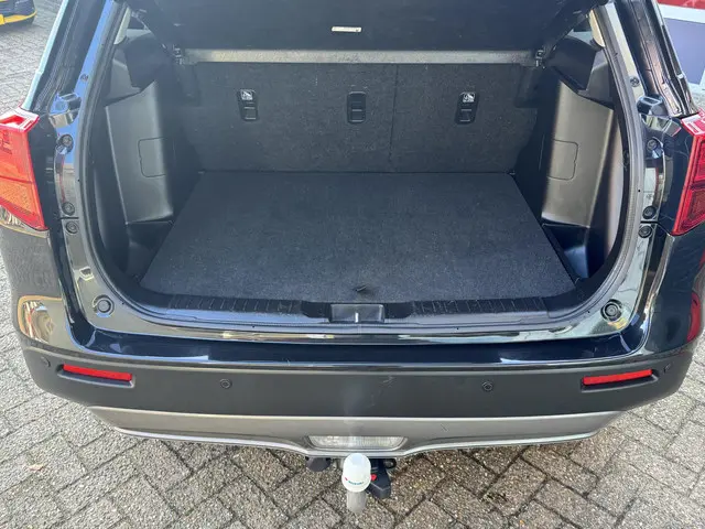 Suzuki Vitara 1.4 Boosterjet AllGrip Stijl 2018 Benzine 19