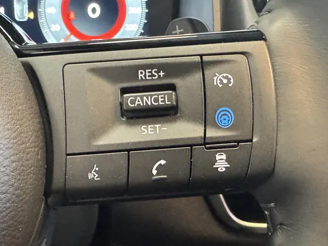 Nissan QASHQAI 1.3 MHEV Xtronic Tekna 2023 Benzine 19