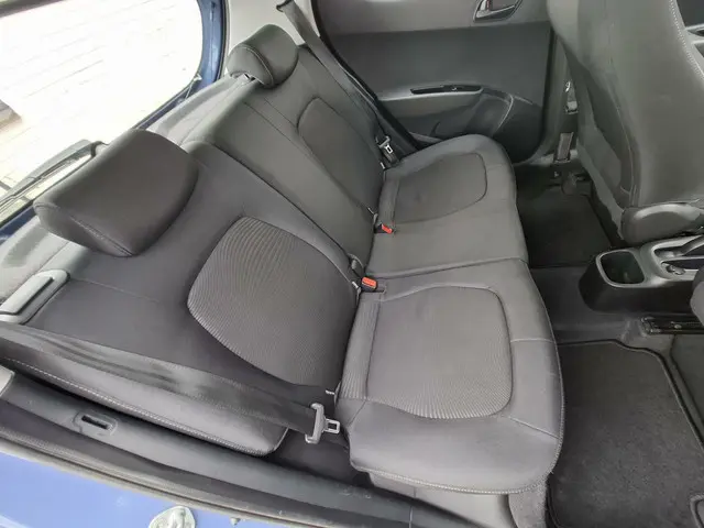 Hyundai i10 1.0i Comfort 2018 Benzine 33