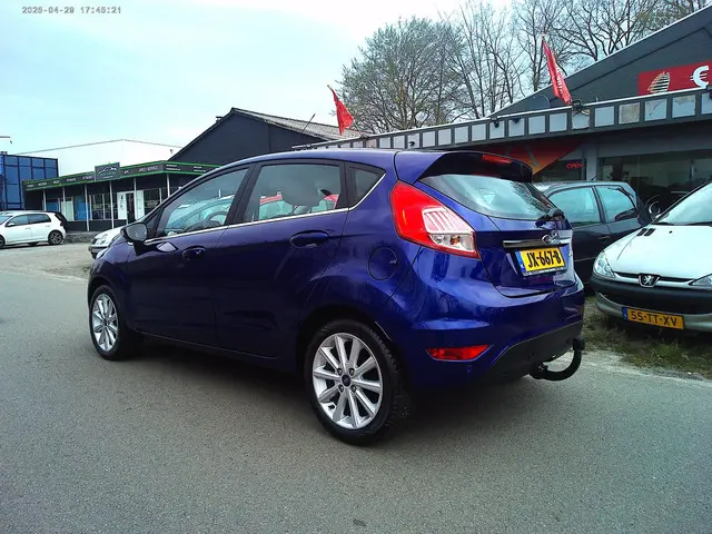 Ford Fiesta 1.0 Titanium (2016 +Airco ) 2016 Benzine 4
