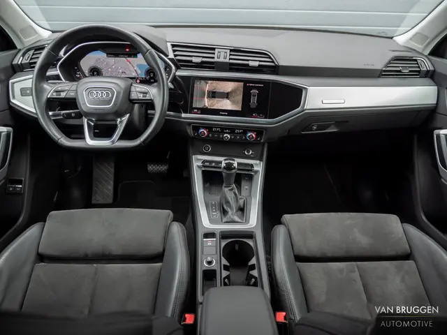 Audi Q3 Sportback 45 TFSI e S-Line 2021 Hybride Benzine 7