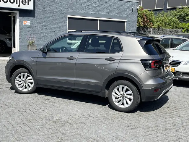 Volkswagen T-Cross 1.0 TSi DSG Life Business 2021 Benzine 6