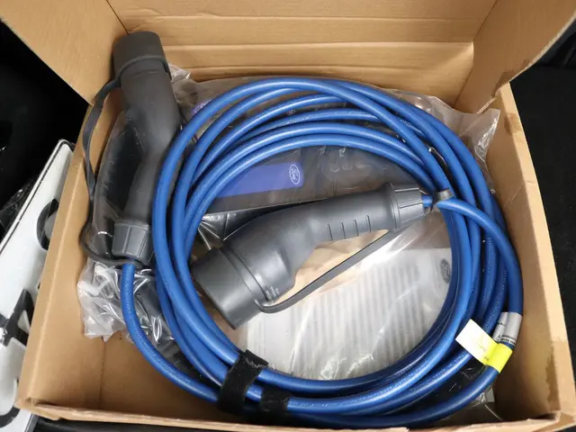 Ford Kuga 2.5 PHEV Titanium X Navi. 2023 Hybride Benzine 28